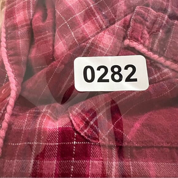 Gilligan o’Malley sleepwear top adult small, Buffalo plaid button up - Picture 5 of 5